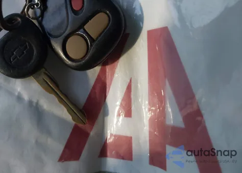 2001 Chevrolet Silverado 1500 Ls z USA, uszkodzony, nr VIN 2GCEC19V511341515